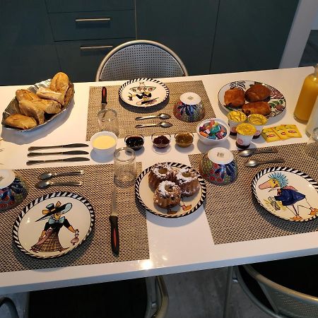 Chez Brigitte Et Gilbert Bed & Breakfast Guebwiller Dış mekan fotoğraf
